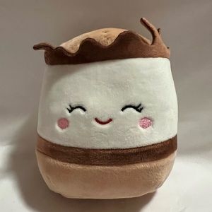 ✨ 2/$15 or 3/$20 ✨ NWOT Carmelita the S’mores Squishmallow 5in